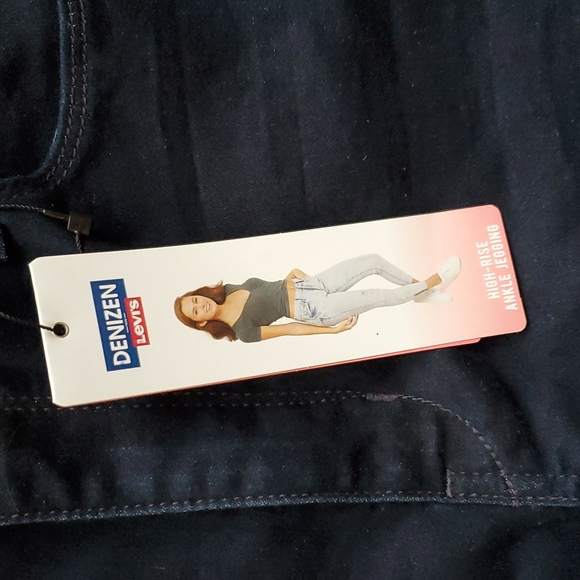 NWT Levi's Denizen jegging with ankle zipper 15 - Picture 6 of 8